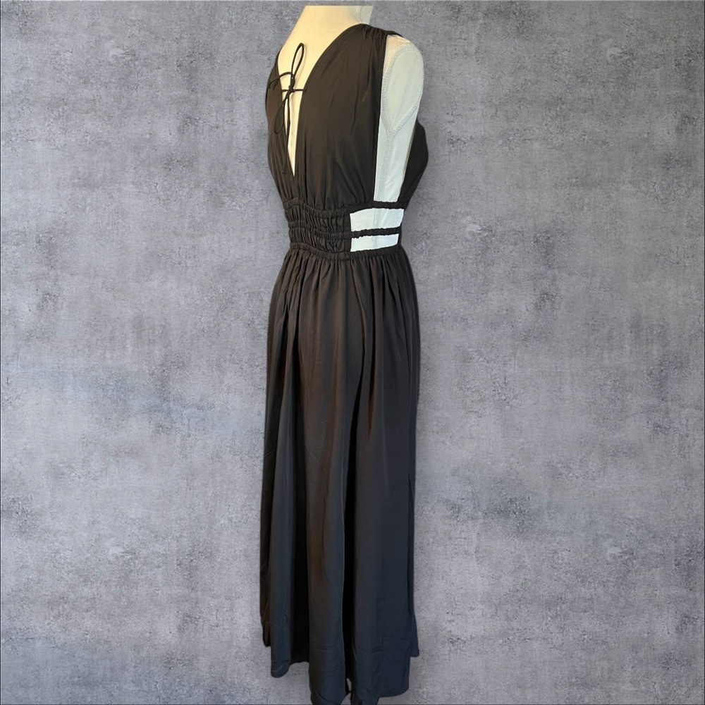 Indulge Elegant Black Midi Dress, NEW - Picture 5 of 8